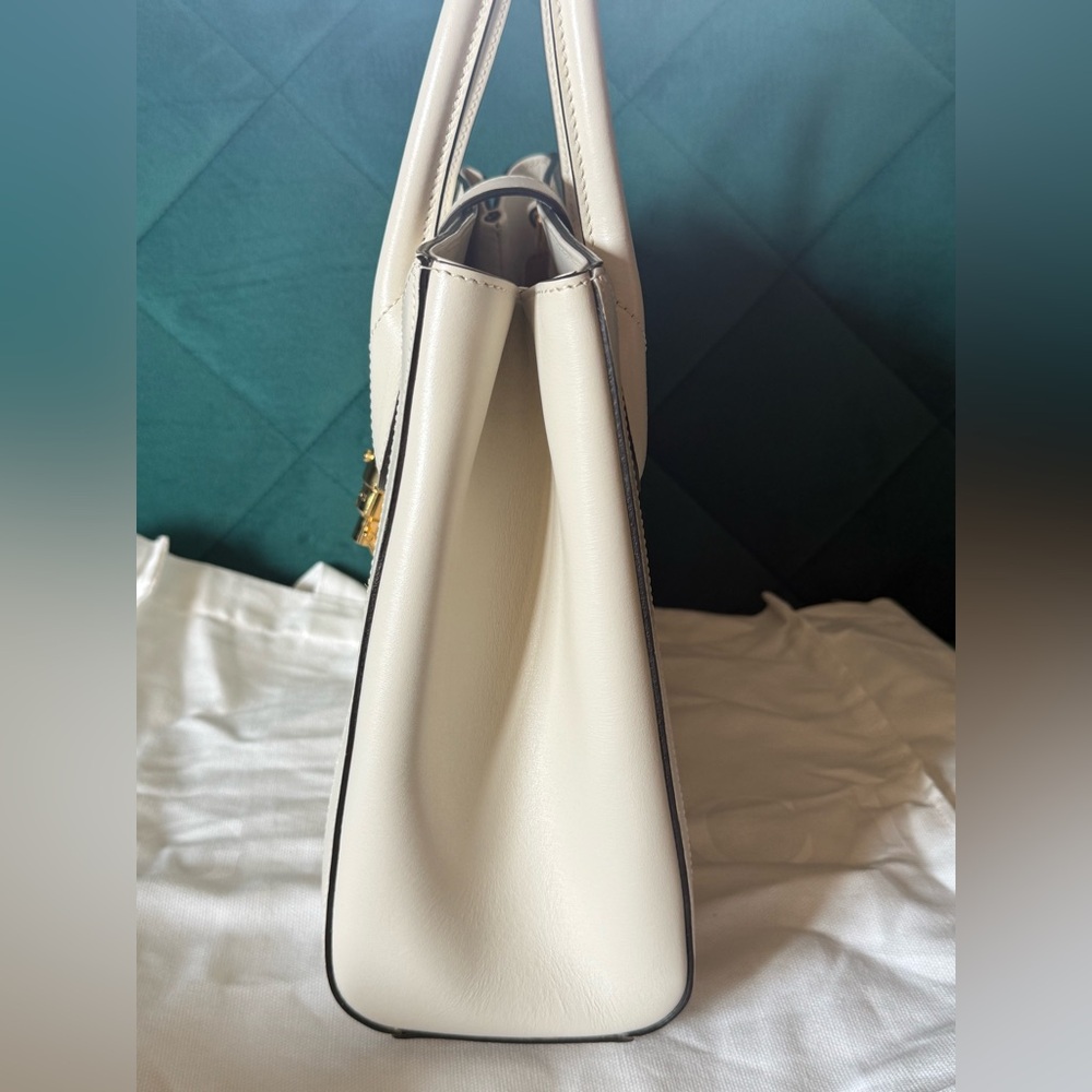 Authentic Gucci Jackie 1961 Tote Bag - Picture 4 of 15